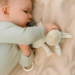 Fehn Spieluhr Schaf Baby Love 18 Cm In Natur -Pinolino shop fehn spieluhr schaf baby love 18 cm in natur 1