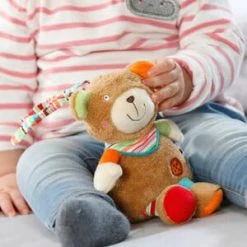 Fehn Spieluhr Teddy Oskar 18cm In Braun -Pinolino shop fehn spieluhr teddy oskar 18cm in braun 4